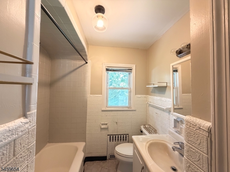 1031 Lowden Avenue Union NJ 07083