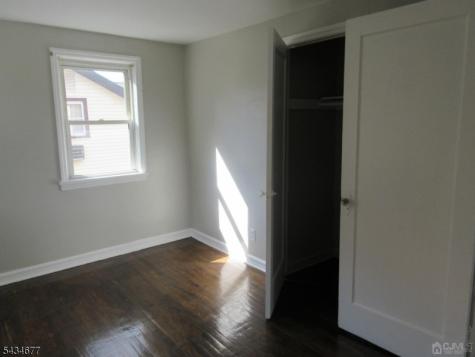 815 2ND Street Dunellen NJ 08812