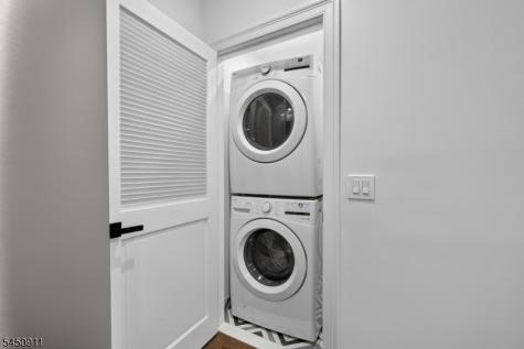 24 Dean Street West Orange NJ 07052