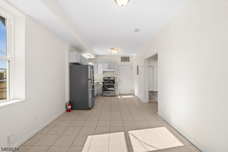 613 Ridge Road Lyndhurst NJ 07071