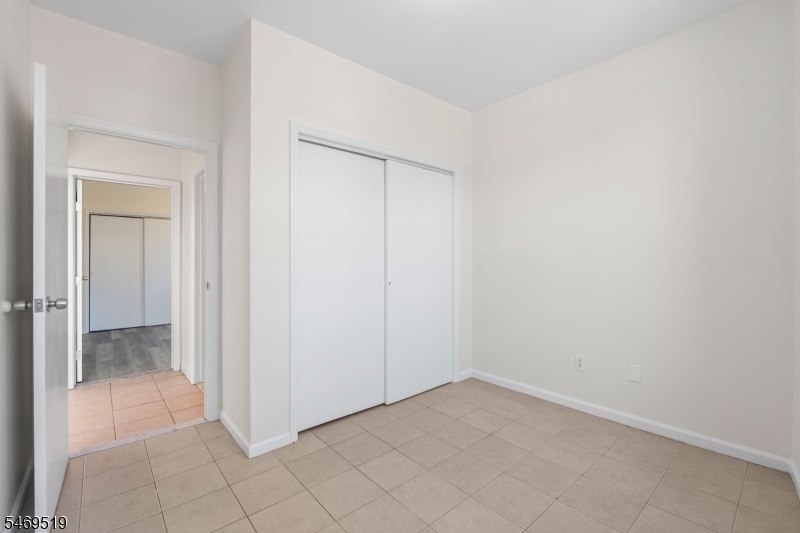 613 Ridge Road Lyndhurst NJ 07071