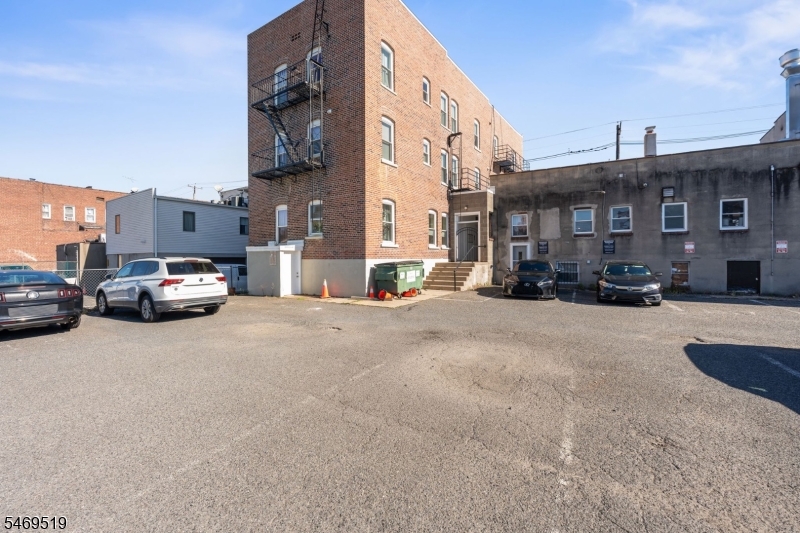 613 Ridge Road Lyndhurst NJ 07071