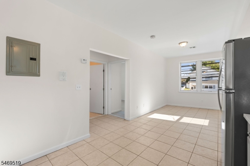 613 Ridge Road Lyndhurst NJ 07071