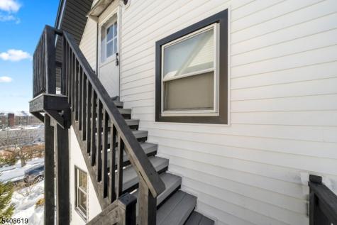 4 Francis Place Montclair NJ 07042