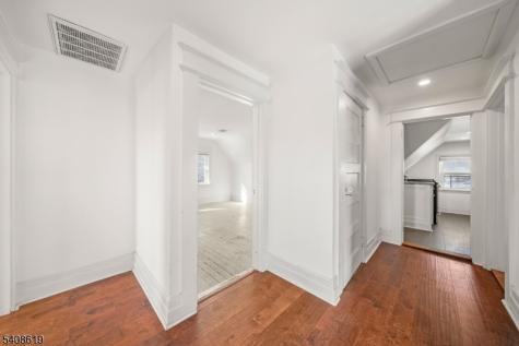 4 Francis Place Montclair NJ 07042