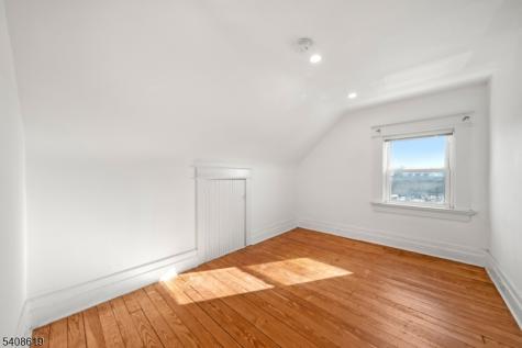 4 Francis Place Montclair NJ 07042