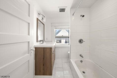 4 Francis Place Montclair NJ 07042