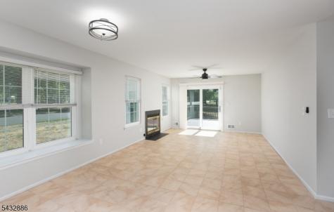 152 Picadilly Place Franklin NJ 08873