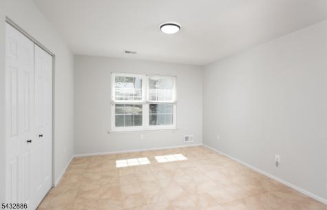 152 Picadilly Place Franklin NJ 08873
