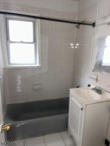 31 Yale Avenue Irvington NJ 07111