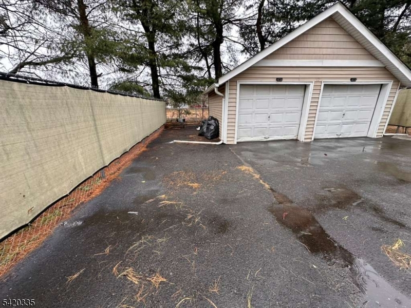 31 Yale Avenue Irvington NJ 07111
