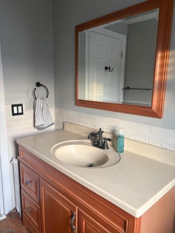 80 Carlton Avenue East Rutherford NJ 07073