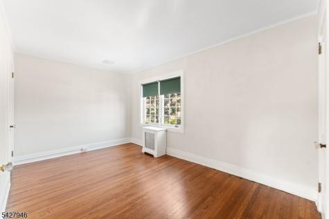 57 Pomander Walk Ridgewood Village NJ 07450