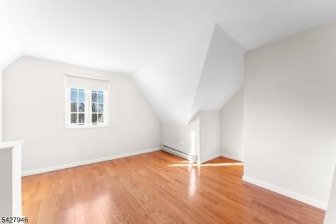57 Pomander Walk Ridgewood Village NJ 07450