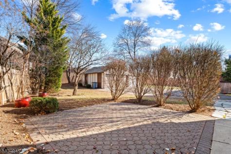 57 Pomander Walk Ridgewood Village NJ 07450