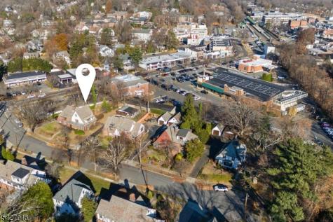 57 Pomander Walk Ridgewood Village NJ 07450