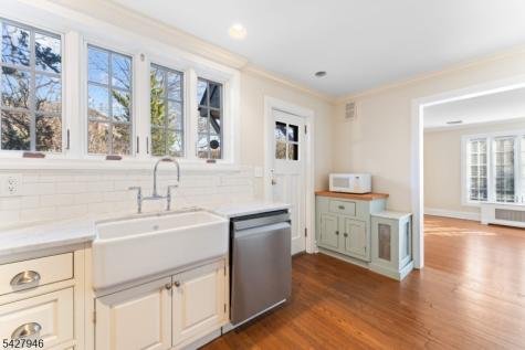 57 Pomander Walk Ridgewood Village NJ 07450