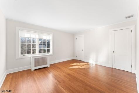 57 Pomander Walk Ridgewood Village NJ 07450