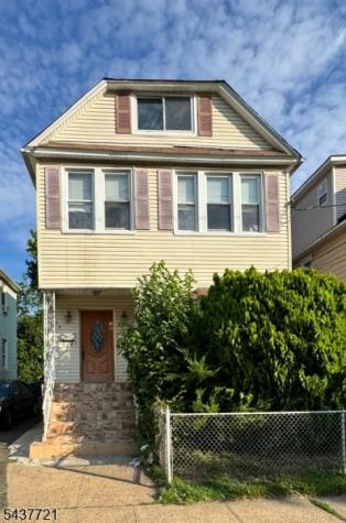 114 W 17th Street Linden NJ 07036