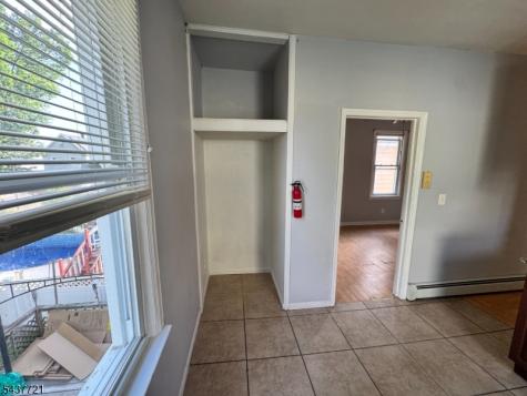 114 W 17th Street Linden NJ 07036