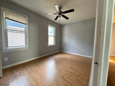 114 W 17th Street Linden NJ 07036