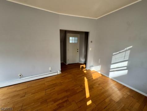114 W 17th Street Linden NJ 07036