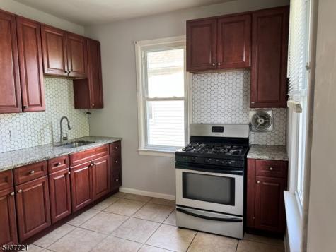 114 W 17th Street Linden NJ 07036