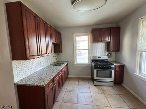 114 W 17th Street Linden NJ 07036