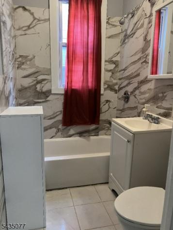 68 Wolf Place Hillside NJ 07205