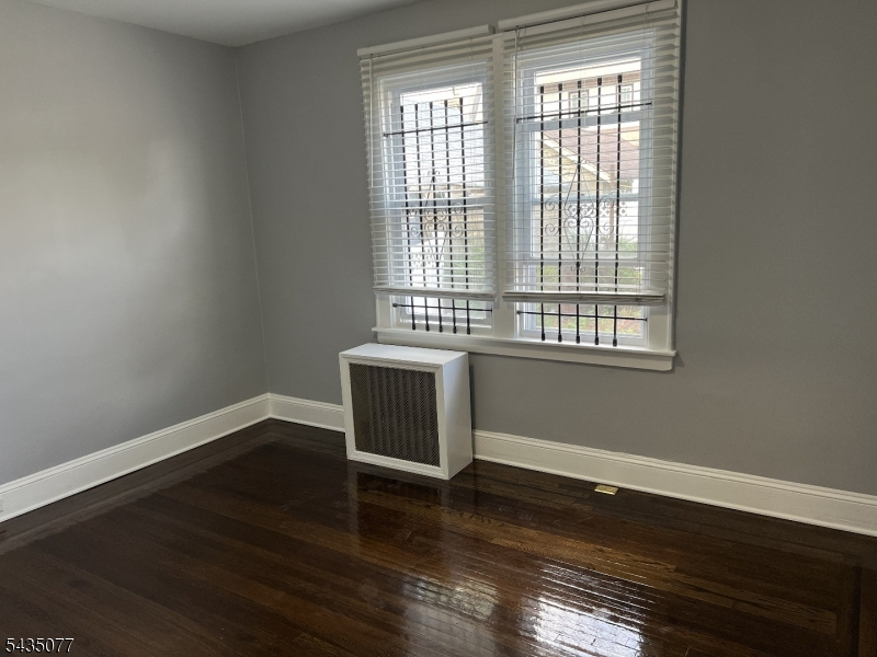 68 Wolf Place Hillside NJ 07205