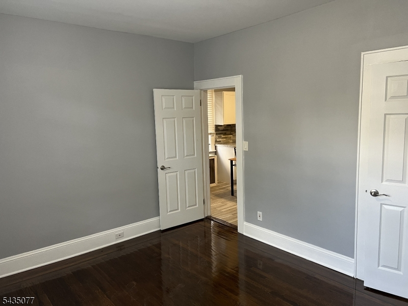 68 Wolf Place Hillside NJ 07205