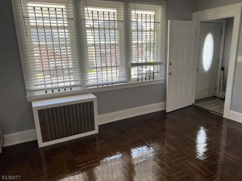68 Wolf Place Hillside NJ 07205