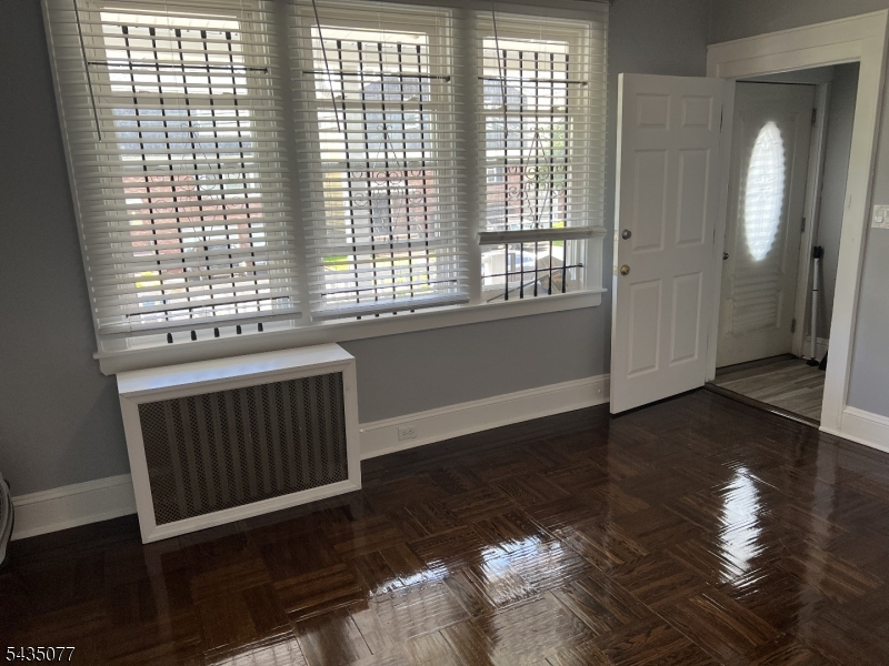 68 Wolf Place Hillside NJ 07205