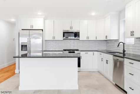 129 Mt Pleasant Avenue Newark NJ 07104