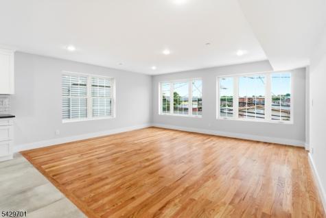 129 Mt Pleasant Avenue Newark NJ 07104
