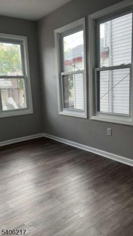 87 Schuyler Avenue Newark NJ 07112