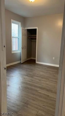 87 Schuyler Avenue Newark NJ 07112
