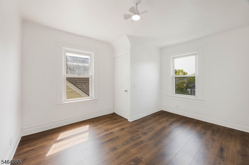 209 N 11th Street Newark NJ 07107