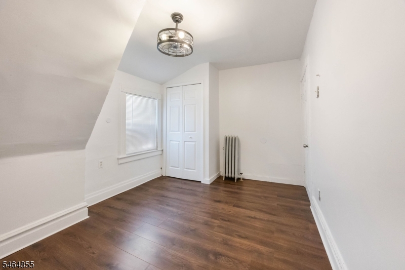 209 N 11th Street Newark NJ 07107