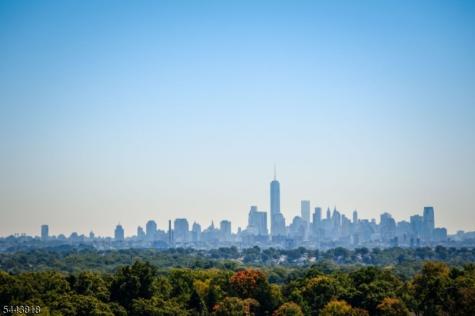 5 Roosevelt Place Montclair NJ 07042