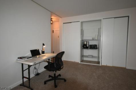 5 Roosevelt Place Montclair NJ 07042