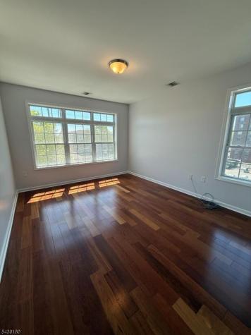 102 E Elizabeth Avenue Linden NJ 07036