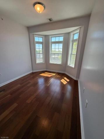 102 E Elizabeth Avenue Linden NJ 07036