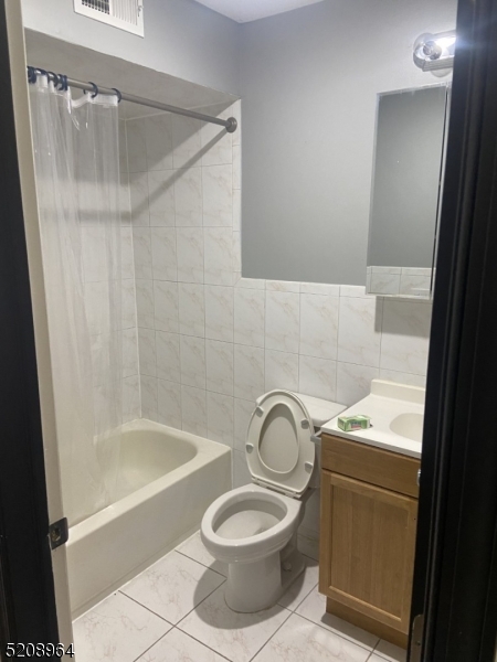 221 Magnolia Avenue Elizabeth NJ 07206