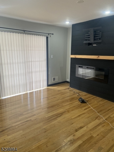 221 Magnolia Avenue Elizabeth NJ 07206