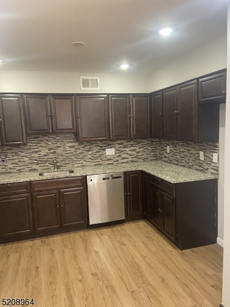 221 Magnolia Avenue Elizabeth NJ 07206
