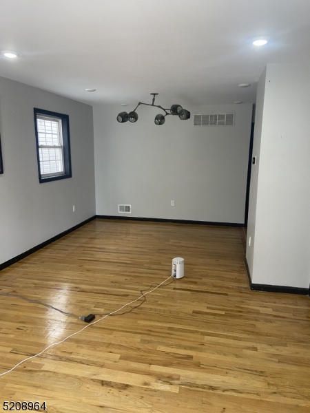 221 Magnolia Avenue Elizabeth NJ 07206