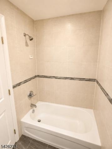1028 Bond Street Elizabeth NJ 07201