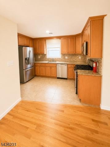 1028 Bond Street Elizabeth NJ 07201