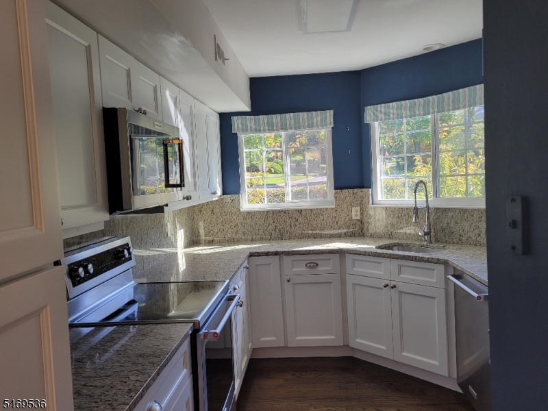 58 Bentley Court Bedminster NJ 07921